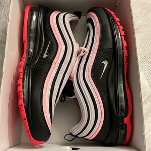 Women’s Nike Air Max 97